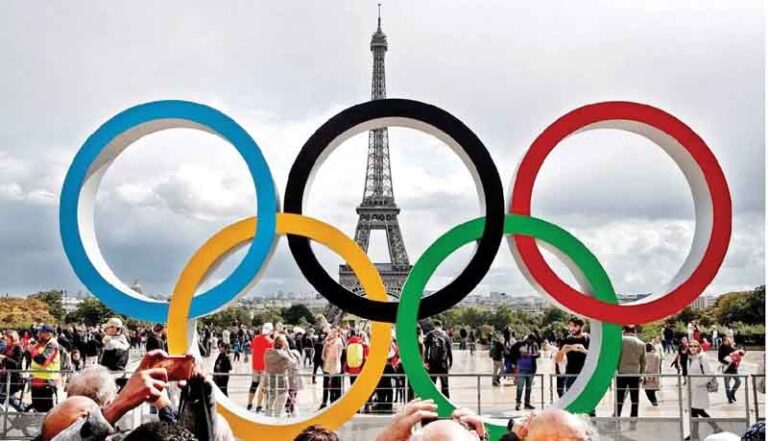 Paris Olympics 2024 : सडक़ों पर सेना, आसमान में लड़ाकू जेट विमान तैनात