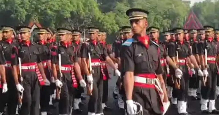 भारतीय सेना को मिले 419 सैन्य अफसर, 9 मित्र देशों के 32 कैडेट्स भी पास आउट